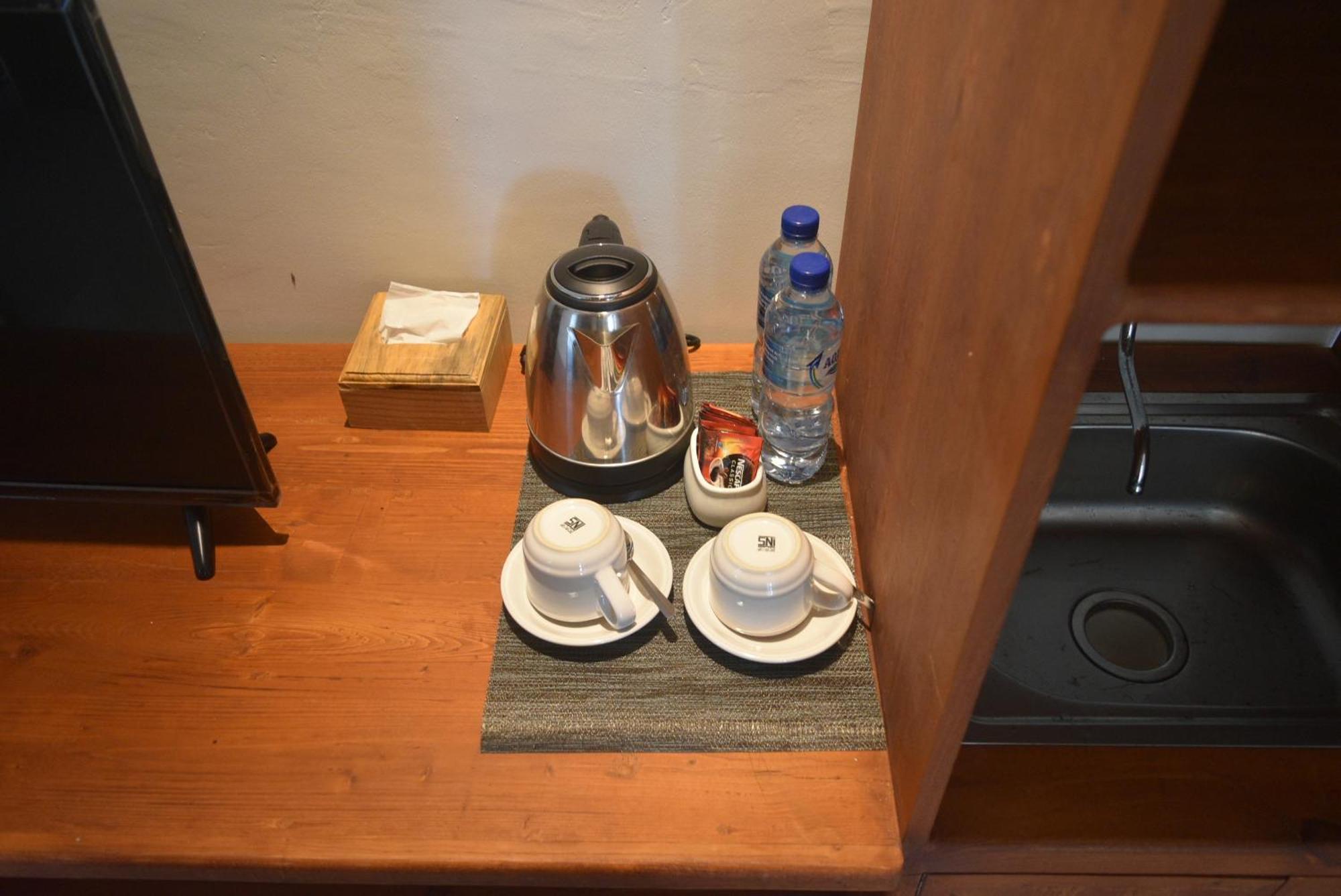 Ketut Joglo Guest House Νούσα Ντούα Εξωτερικό φωτογραφία